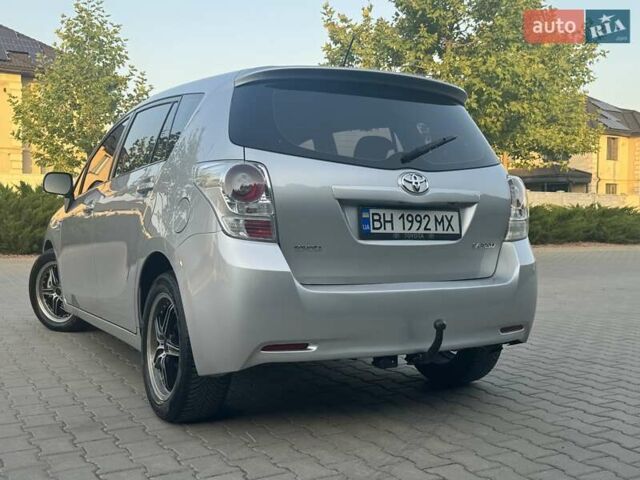 Серый Тойота Версо, объемом двигателя 2.23 л и пробегом 192 тыс. км за 8999 $, фото 33 на Automoto.ua