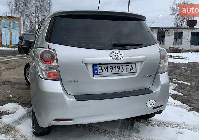 Сірий Тойота Версо, об'ємом двигуна 2.2 л та пробігом 172 тис. км за 9000 $, фото 6 на Automoto.ua