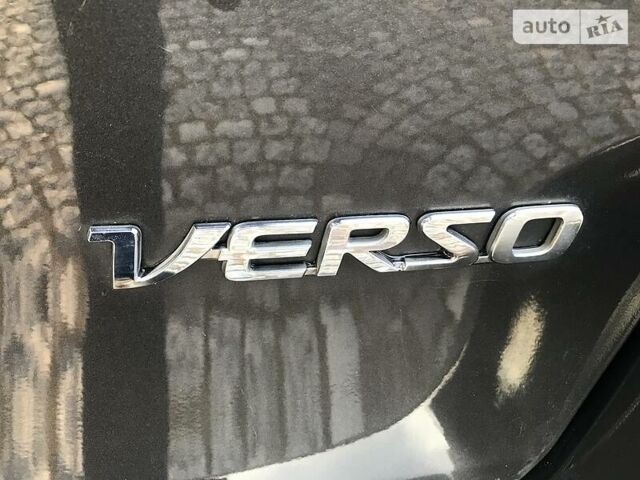 Серый Тойота Версо, объемом двигателя 2 л и пробегом 168 тыс. км за 11650 $, фото 31 на Automoto.ua