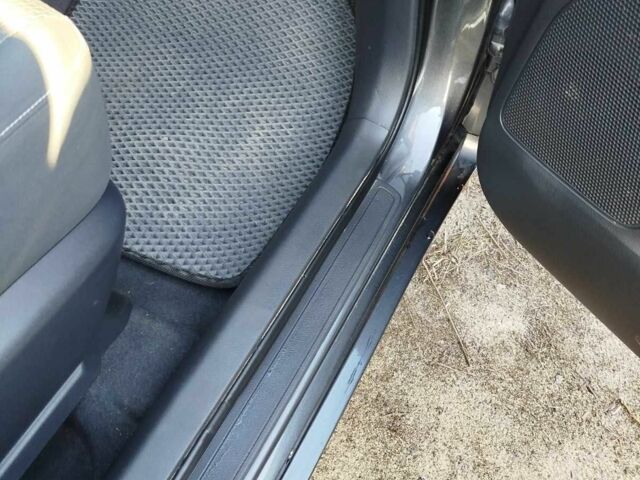 Серый Тойота Версо, объемом двигателя 1.6 л и пробегом 244 тыс. км за 11500 $, фото 12 на Automoto.ua