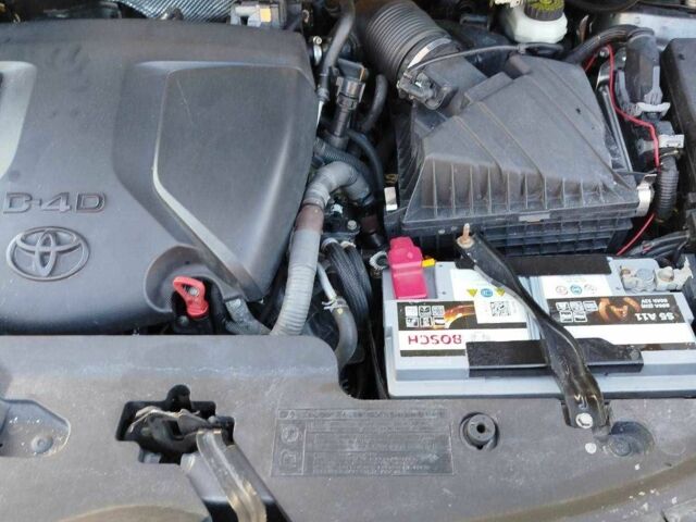 Серый Тойота Версо, объемом двигателя 1.6 л и пробегом 244 тыс. км за 11500 $, фото 22 на Automoto.ua