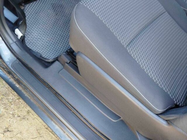 Серый Тойота Версо, объемом двигателя 1.6 л и пробегом 244 тыс. км за 11500 $, фото 17 на Automoto.ua