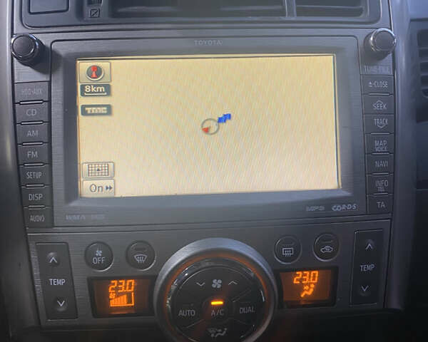 Синий Тойота Версо, объемом двигателя 2.2 л и пробегом 250 тыс. км за 8000 $, фото 13 на Automoto.ua