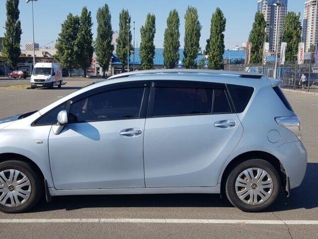 Синий Тойота Версо, объемом двигателя 1.6 л и пробегом 214 тыс. км за 6300 $, фото 4 на Automoto.ua