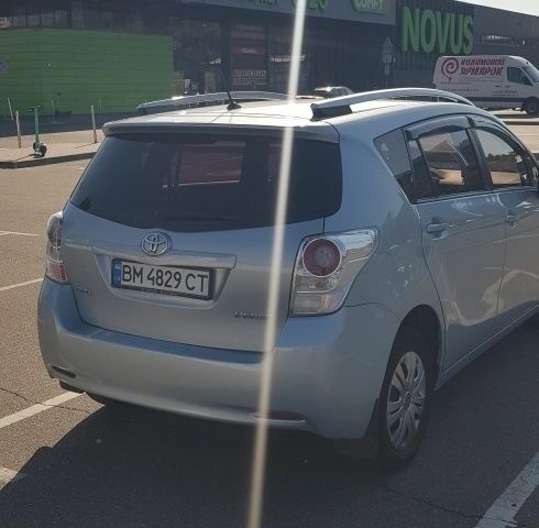 Синий Тойота Версо, объемом двигателя 1.6 л и пробегом 214 тыс. км за 6300 $, фото 6 на Automoto.ua