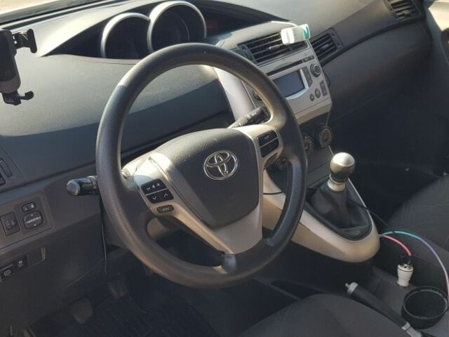 Синий Тойота Версо, объемом двигателя 1.6 л и пробегом 214 тыс. км за 6300 $, фото 11 на Automoto.ua