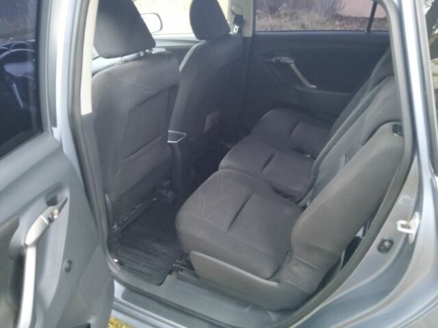 Синий Тойота Версо, объемом двигателя 2 л и пробегом 202 тыс. км за 8700 $, фото 11 на Automoto.ua