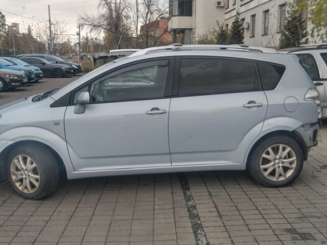 Синий Тойота Версо, объемом двигателя 1.6 л и пробегом 456 тыс. км за 2515 $, фото 1 на Automoto.ua