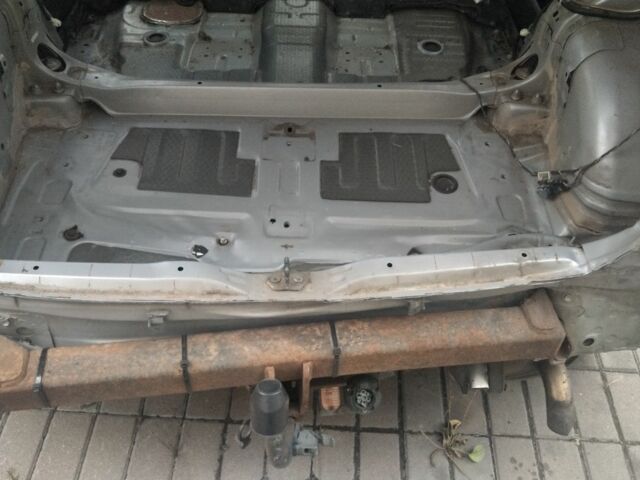 Синий Тойота Версо, объемом двигателя 1.6 л и пробегом 456 тыс. км за 2515 $, фото 4 на Automoto.ua