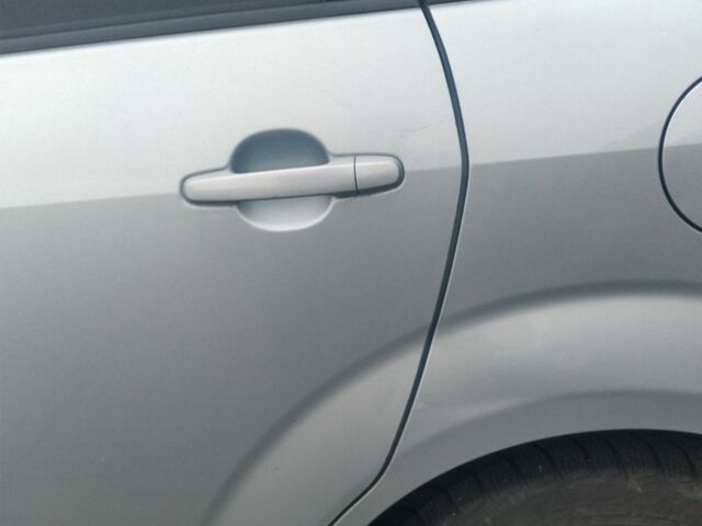 Синий Тойота Версо, объемом двигателя 1.6 л и пробегом 456 тыс. км за 2515 $, фото 6 на Automoto.ua