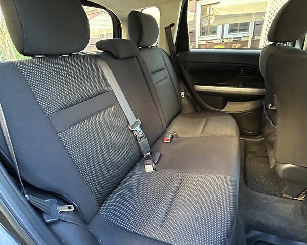 Черный Тойота ХА, объемом двигателя 1.5 л и пробегом 199 тыс. км за 5500 $, фото 13 на Automoto.ua