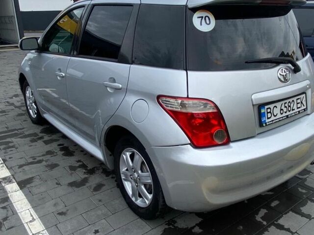 Серый Тойота ХА, объемом двигателя 1.5 л и пробегом 161 тыс. км за 5100 $, фото 1 на Automoto.ua