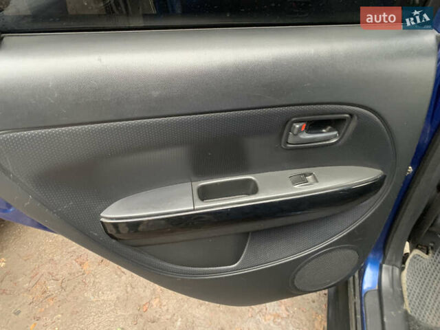 Синий Тойота ХА, объемом двигателя 1.5 л и пробегом 200 тыс. км за 4350 $, фото 16 на Automoto.ua