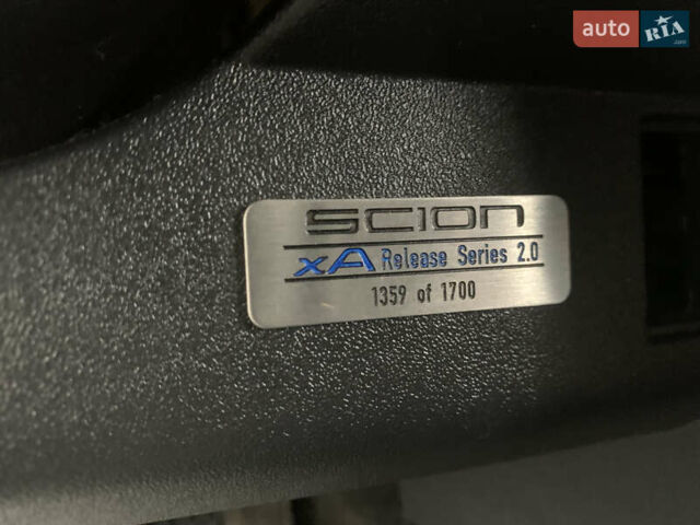 Синий Тойота ХА, объемом двигателя 1.5 л и пробегом 200 тыс. км за 4350 $, фото 9 на Automoto.ua