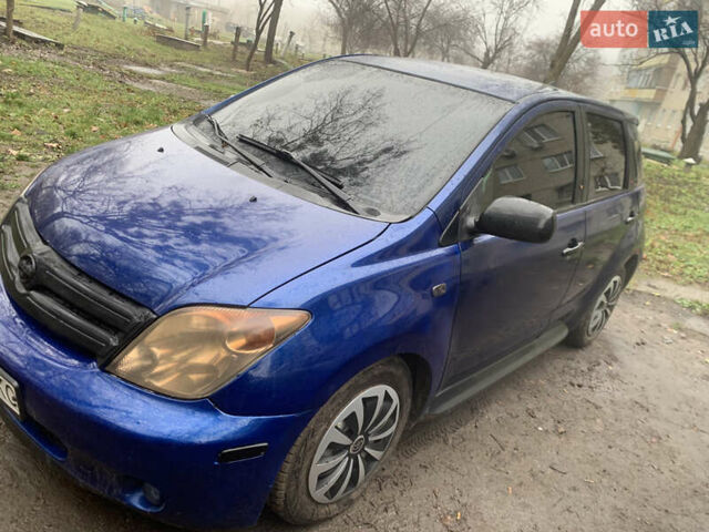 Синий Тойота ХА, объемом двигателя 1.5 л и пробегом 200 тыс. км за 4350 $, фото 5 на Automoto.ua