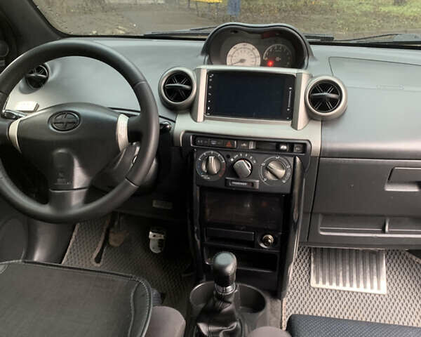 Синий Тойота ХА, объемом двигателя 1.5 л и пробегом 200 тыс. км за 4350 $, фото 6 на Automoto.ua