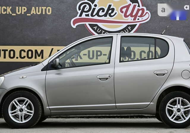 Тойота Яріс Версо, об'ємом двигуна 1.4 л та пробігом 260 тис. км за 3999 $, фото 17 на Automoto.ua