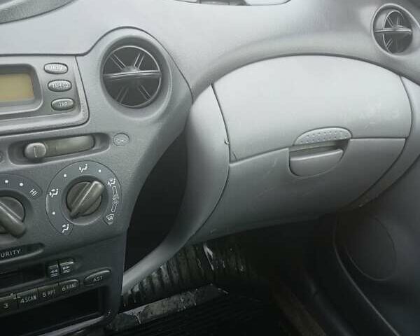 Белый Тойота Ярис, объемом двигателя 1 л и пробегом 350 тыс. км за 2300 $, фото 15 на Automoto.ua