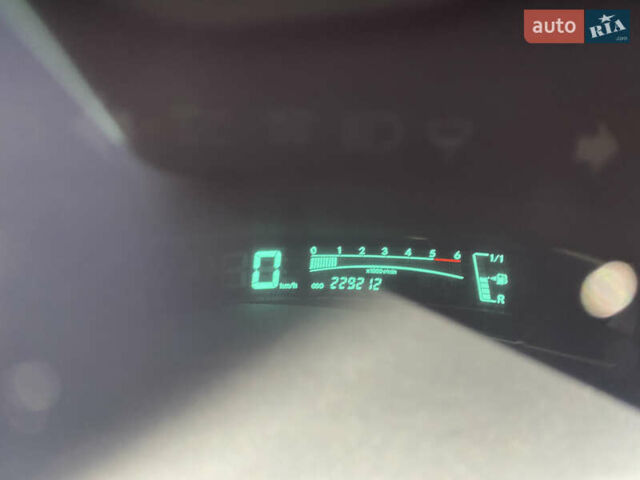 Белый Тойота Ярис, объемом двигателя 1.4 л и пробегом 229 тыс. км за 5000 $, фото 9 на Automoto.ua