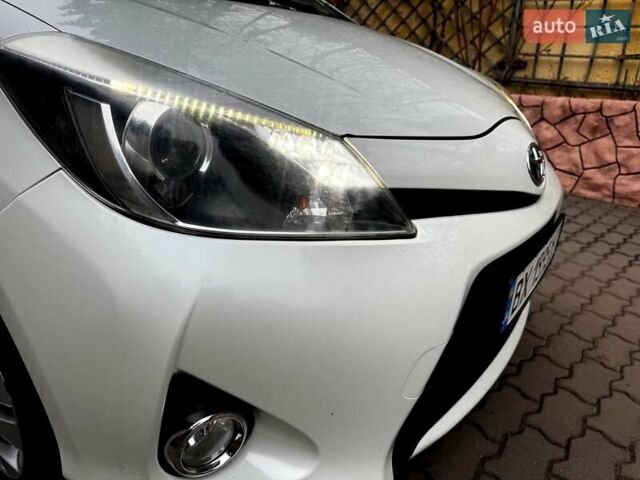 Белый Тойота Ярис, объемом двигателя 1.5 л и пробегом 250 тыс. км за 11900 $, фото 6 на Automoto.ua