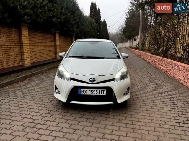 Белый Тойота Ярис, объемом двигателя 1.5 л и пробегом 250 тыс. км за 11900 $, фото 1 на Automoto.ua