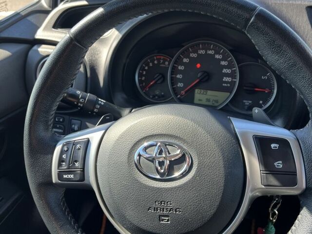 Білий Тойота Яріс, об'ємом двигуна 1.33 л та пробігом 96 тис. км за 11700 $, фото 13 на Automoto.ua