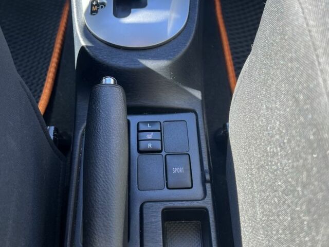 Білий Тойота Яріс, об'ємом двигуна 1.33 л та пробігом 96 тис. км за 11700 $, фото 14 на Automoto.ua