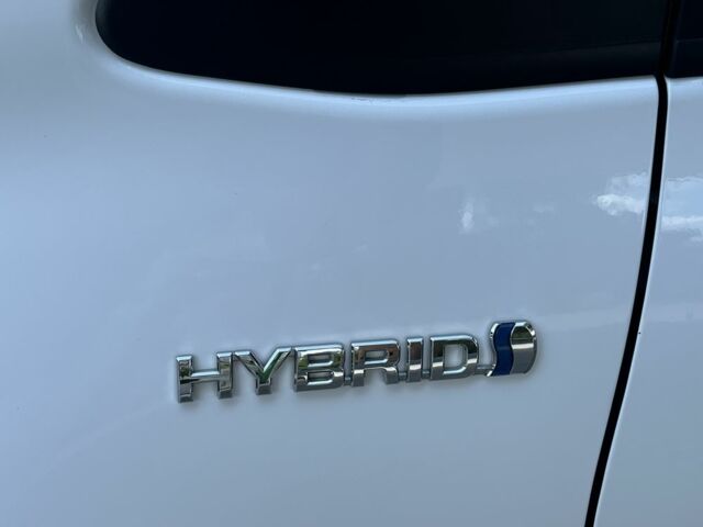 Белый Тойота Ярис, объемом двигателя 1.5 л и пробегом 155 тыс. км за 11700 $, фото 13 на Automoto.ua