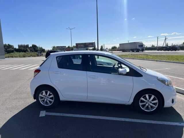 Білий Тойота Яріс, об'ємом двигуна 1.33 л та пробігом 96 тис. км за 11700 $, фото 5 на Automoto.ua