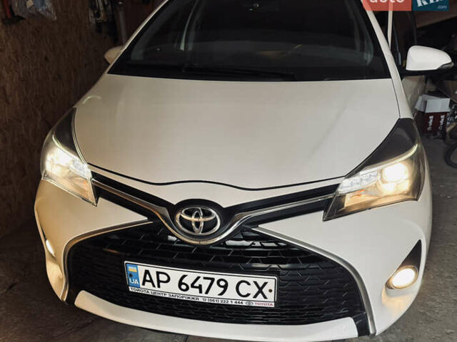 Белый Тойота Ярис, объемом двигателя 1.33 л и пробегом 55 тыс. км за 11800 $, фото 18 на Automoto.ua