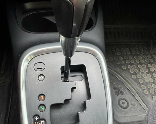 Белый Тойота Ярис, объемом двигателя 1.33 л и пробегом 55 тыс. км за 11800 $, фото 34 на Automoto.ua