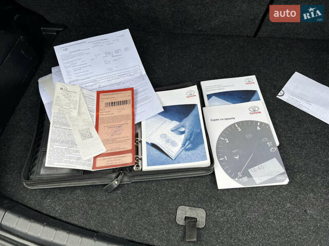 Белый Тойота Ярис, объемом двигателя 1.33 л и пробегом 92 тыс. км за 13600 $, фото 31 на Automoto.ua