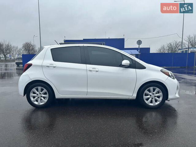 Білий Тойота Яріс, об'ємом двигуна 1.5 л та пробігом 119 тис. км за 10500 $, фото 5 на Automoto.ua