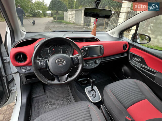 Белый Тойота Ярис, объемом двигателя 1.33 л и пробегом 92 тыс. км за 13600 $, фото 16 на Automoto.ua
