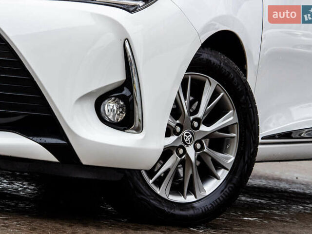 Белый Тойота Ярис, объемом двигателя 1.5 л и пробегом 112 тыс. км за 14900 $, фото 14 на Automoto.ua