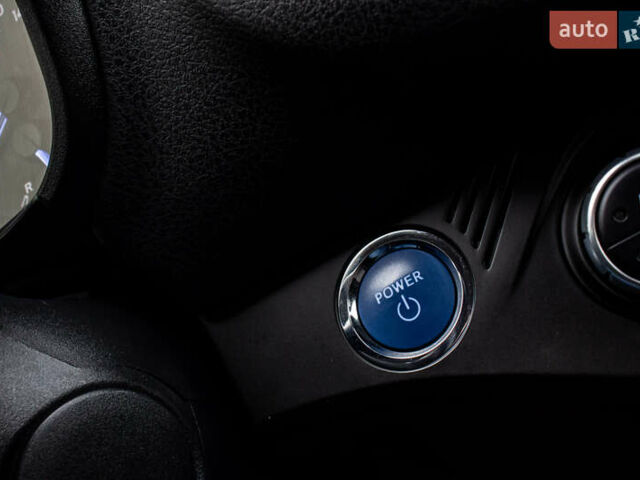 Белый Тойота Ярис, объемом двигателя 1.5 л и пробегом 112 тыс. км за 14900 $, фото 48 на Automoto.ua