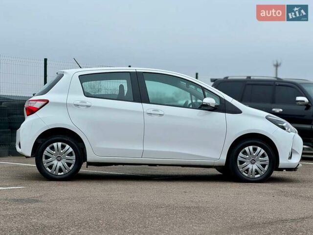 Белый Тойота Ярис, объемом двигателя 1.5 л и пробегом 52 тыс. км за 15400 $, фото 9 на Automoto.ua