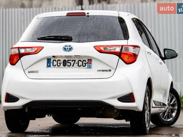 Белый Тойота Ярис, объемом двигателя 1.5 л и пробегом 112 тыс. км за 14900 $, фото 25 на Automoto.ua