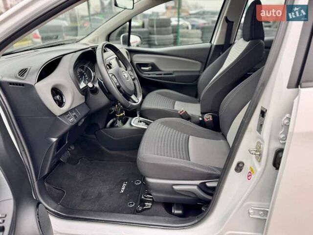 Белый Тойота Ярис, объемом двигателя 1.5 л и пробегом 52 тыс. км за 15400 $, фото 19 на Automoto.ua