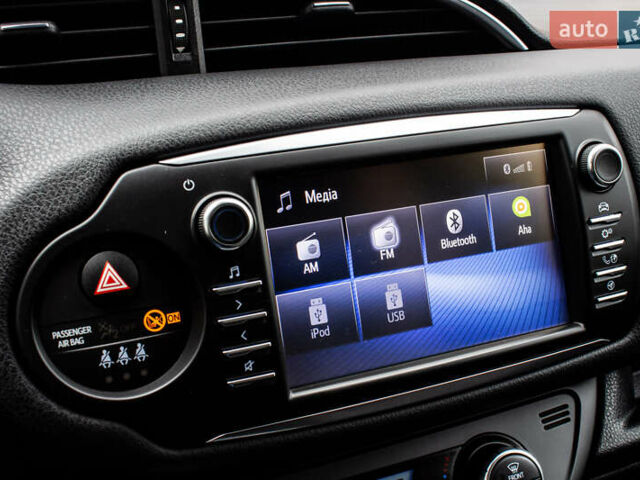 Белый Тойота Ярис, объемом двигателя 1.5 л и пробегом 112 тыс. км за 14900 $, фото 53 на Automoto.ua