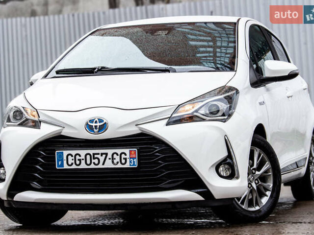 Белый Тойота Ярис, объемом двигателя 1.5 л и пробегом 112 тыс. км за 14900 $, фото 4 на Automoto.ua