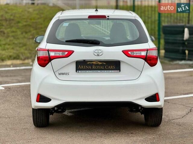 Белый Тойота Ярис, объемом двигателя 1.5 л и пробегом 52 тыс. км за 15400 $, фото 13 на Automoto.ua