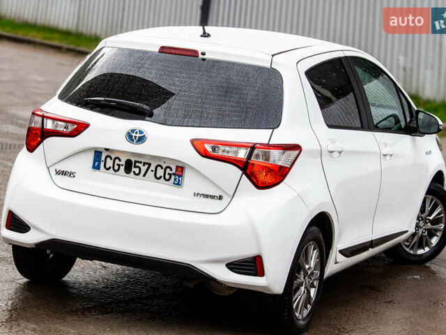 Белый Тойота Ярис, объемом двигателя 1.5 л и пробегом 112 тыс. км за 14900 $, фото 22 на Automoto.ua
