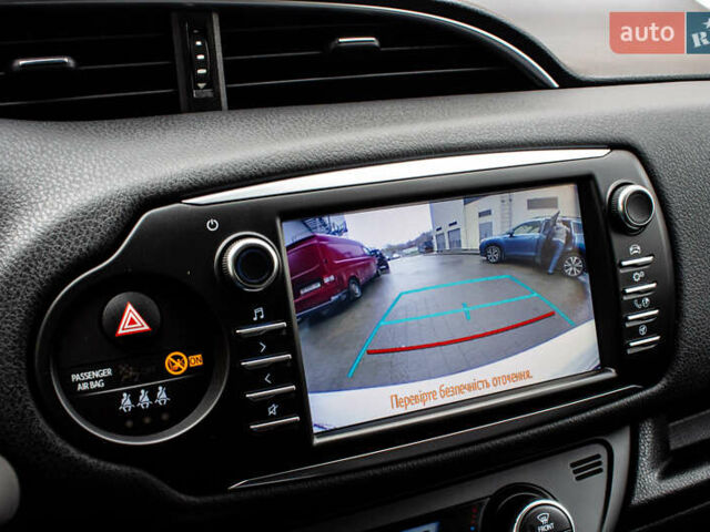 Белый Тойота Ярис, объемом двигателя 1.5 л и пробегом 112 тыс. км за 14900 $, фото 52 на Automoto.ua