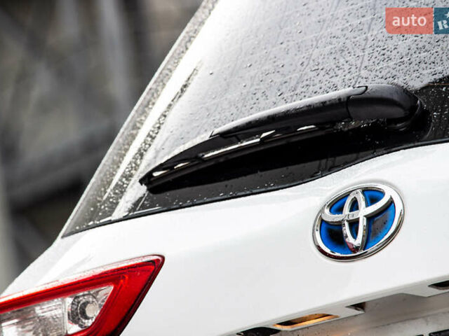 Белый Тойота Ярис, объемом двигателя 1.5 л и пробегом 112 тыс. км за 14900 $, фото 20 на Automoto.ua