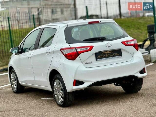 Белый Тойота Ярис, объемом двигателя 1.5 л и пробегом 52 тыс. км за 15400 $, фото 15 на Automoto.ua