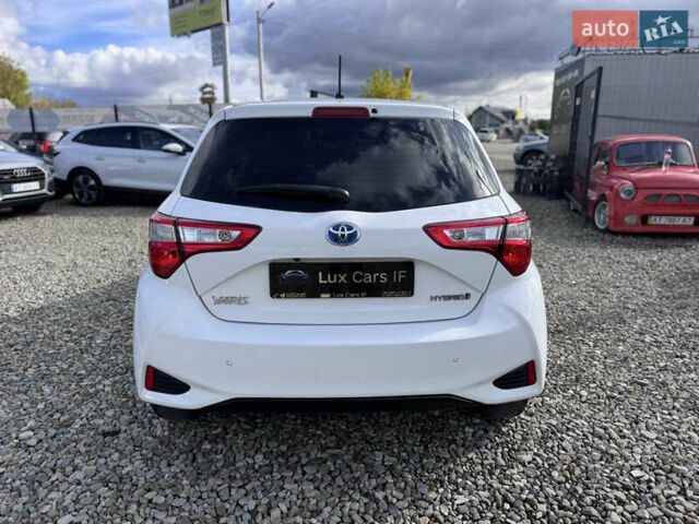 Белый Тойота Ярис, объемом двигателя 1.5 л и пробегом 165 тыс. км за 14990 $, фото 13 на Automoto.ua