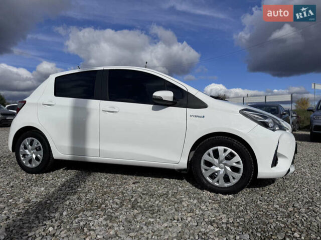 Белый Тойота Ярис, объемом двигателя 1.5 л и пробегом 165 тыс. км за 14990 $, фото 21 на Automoto.ua