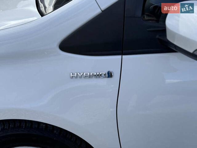 Белый Тойота Ярис, объемом двигателя 1.5 л и пробегом 165 тыс. км за 14990 $, фото 6 на Automoto.ua