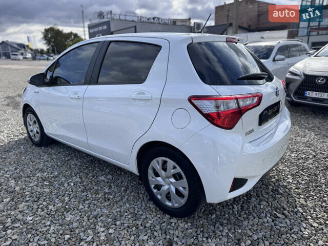 Белый Тойота Ярис, объемом двигателя 1.5 л и пробегом 165 тыс. км за 14990 $, фото 8 на Automoto.ua